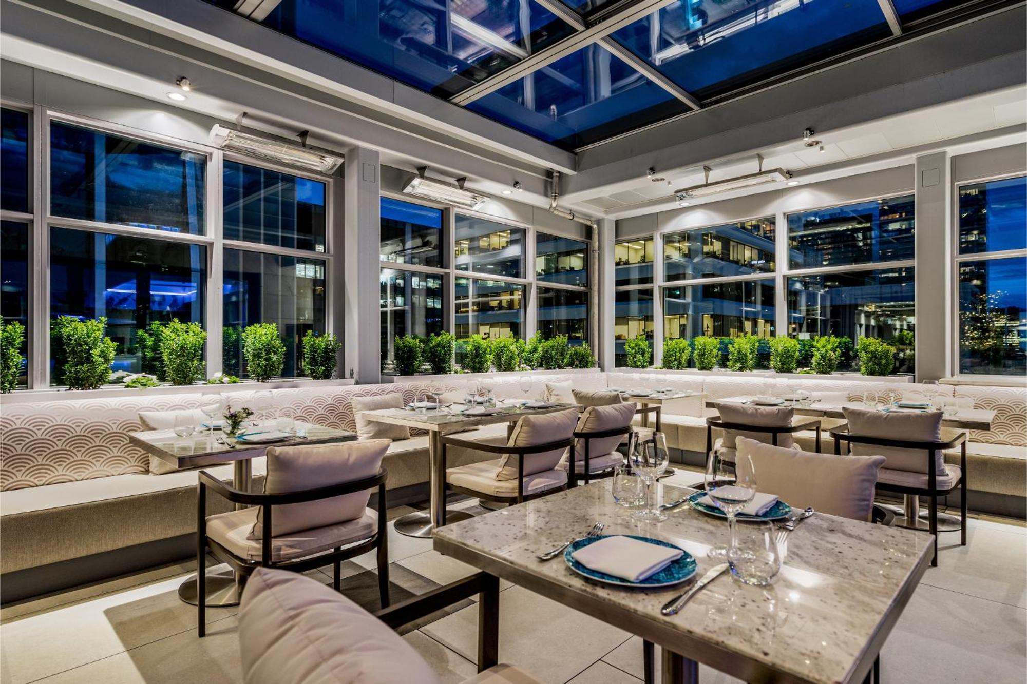 Azur Legacy Collection Hotel Vancouver Exterior photo